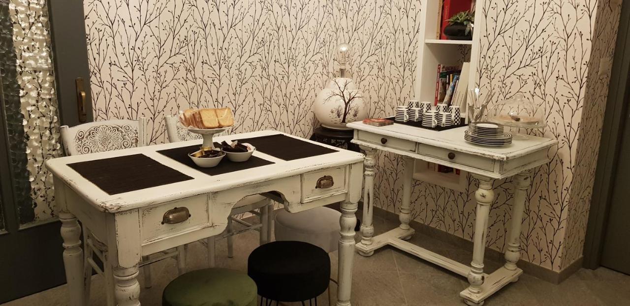 Bed and Breakfast Cortile Gancia - Sweet House Narzole Екстер'єр фото